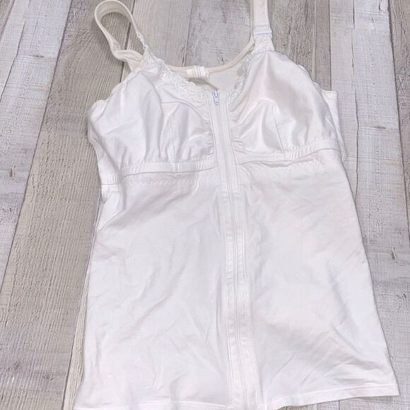 Amoena small C/D white post op surgical shapewear zipper front - Picture 1 of 5